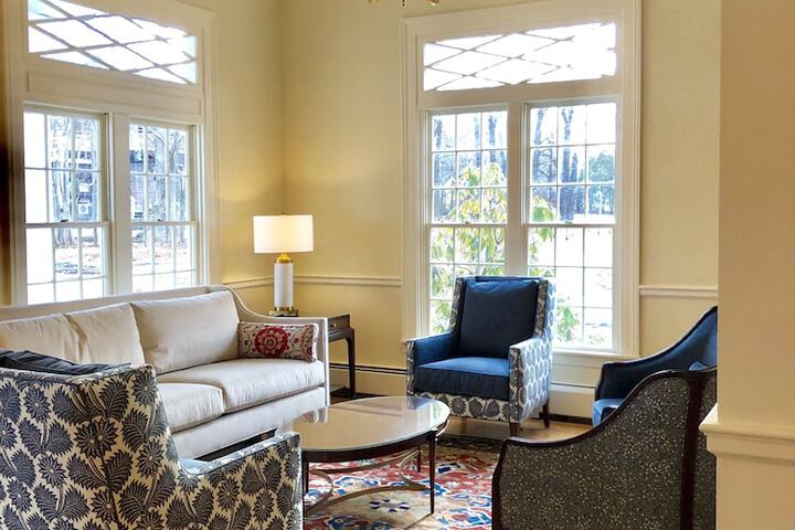 Lobby sitting area