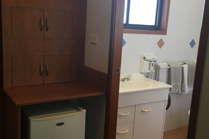 Room 40 of 74