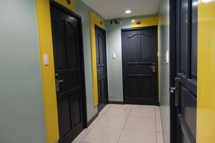 Ballroom/Hall 81 of 88