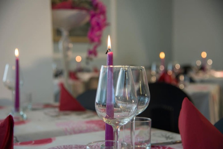 Dining 27 of 63