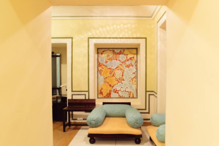 Room 48 of 98