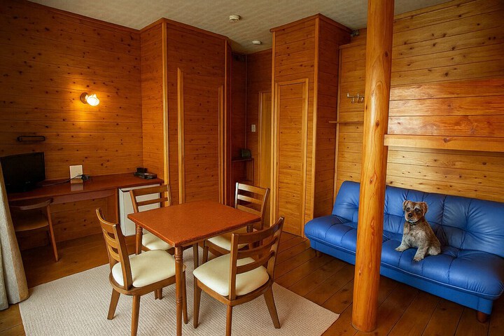 Room 5 of 30
