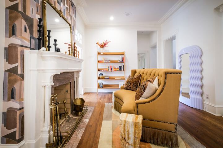 Hotel Interior 10 of 94