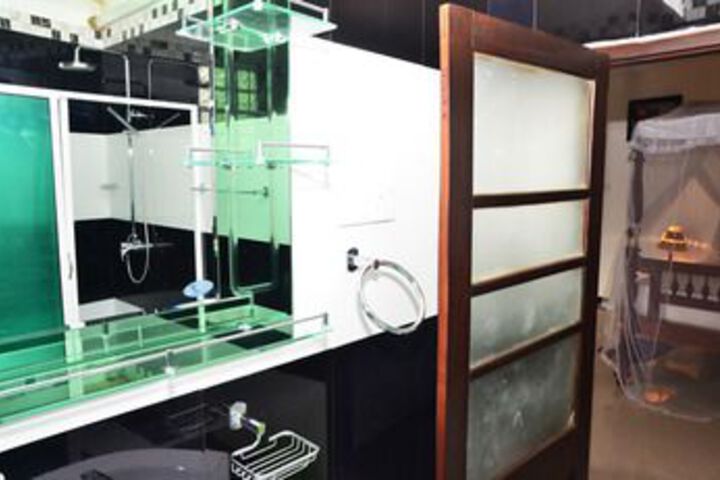 Bathroom Vanities
