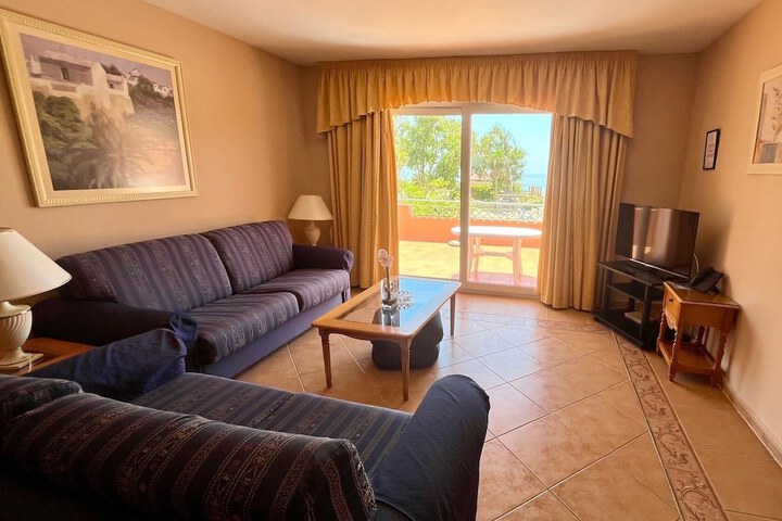 Room 21 of 50