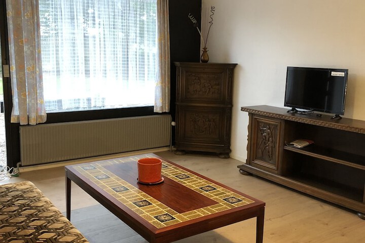 Room 13 of 99