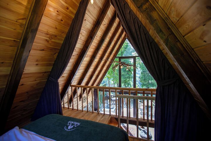 Room 3 of 70