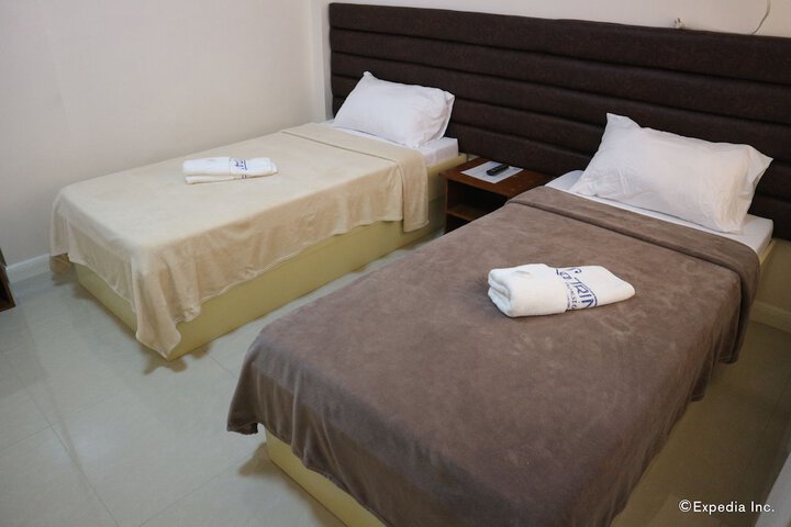 Room 15 of 43