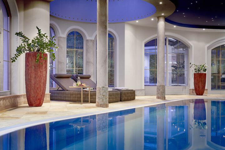 Pool 65 of 127