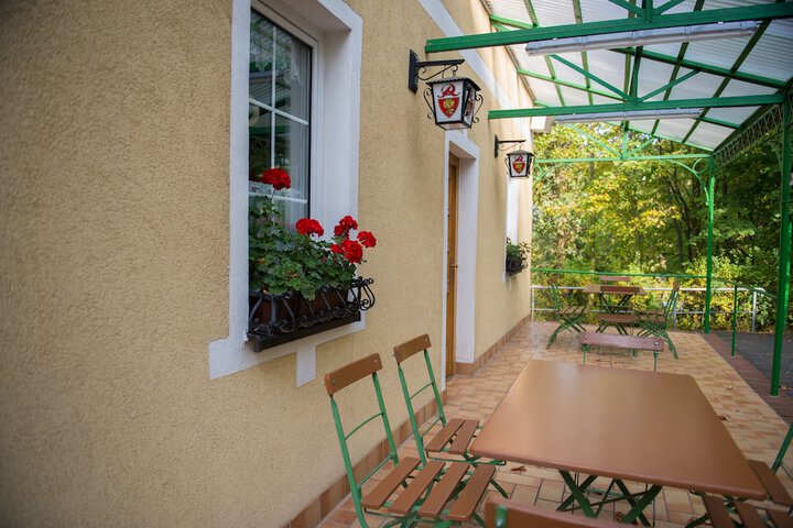 Terrace/Patio 11 of 30