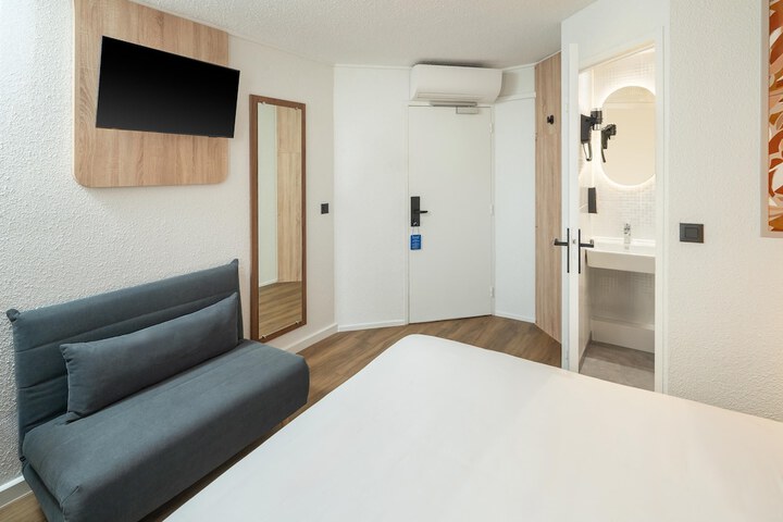 Bathroom Interior Photo