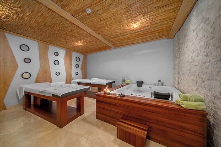 Spa 58 of 70