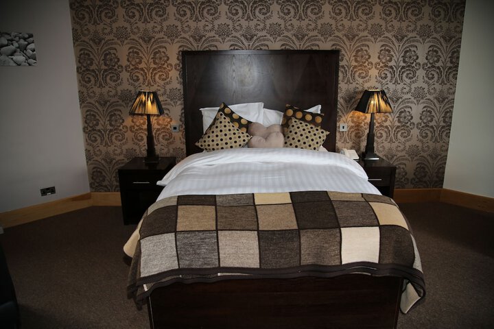 Room 4 of 59