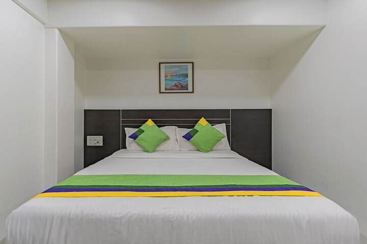 Room 13 of 41