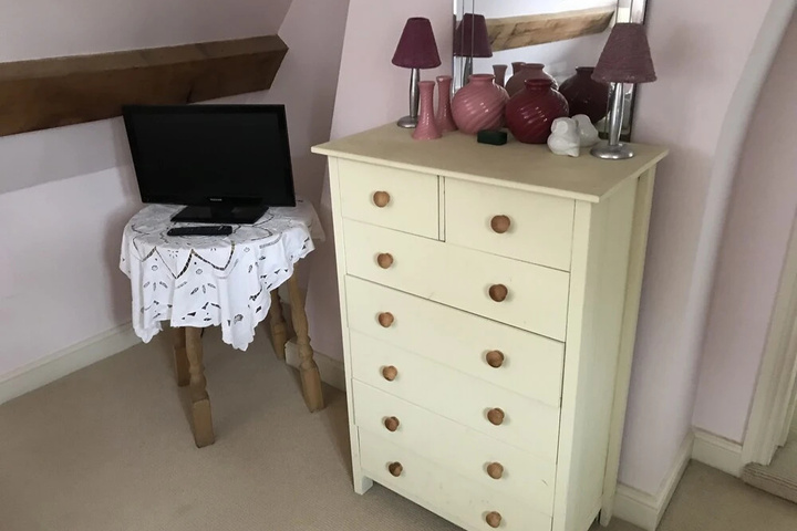 Room 3 of 11