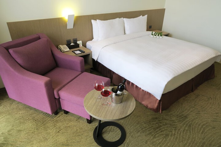 Room 10 of 58