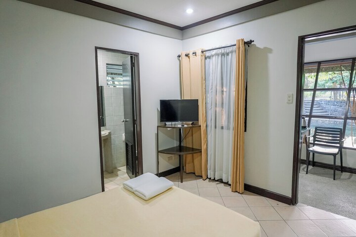 Room 15 of 72