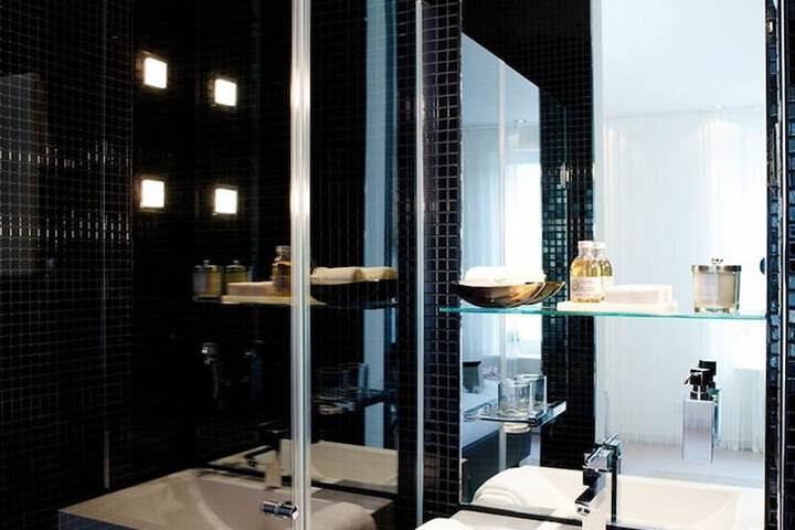 Clean Restrooms