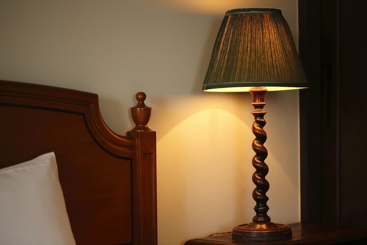 Room 7 of 40
