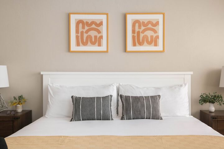 Room 3 of 31