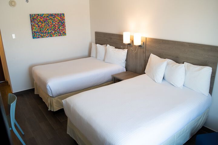 Room 5 of 44