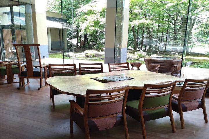 Lobby Entry