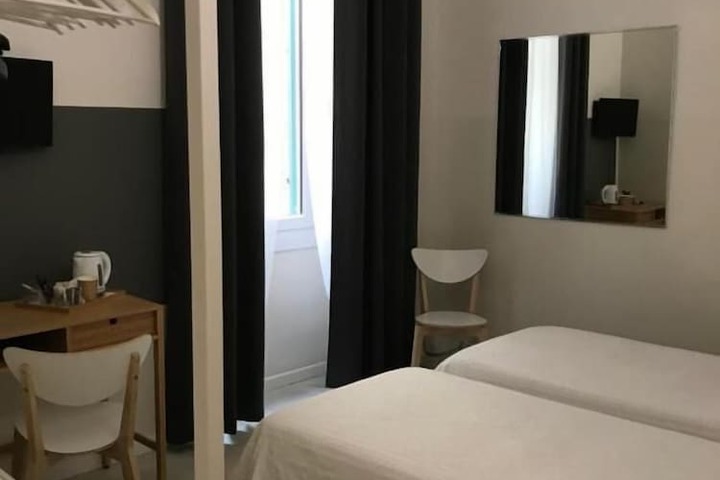 Room 7 of 53