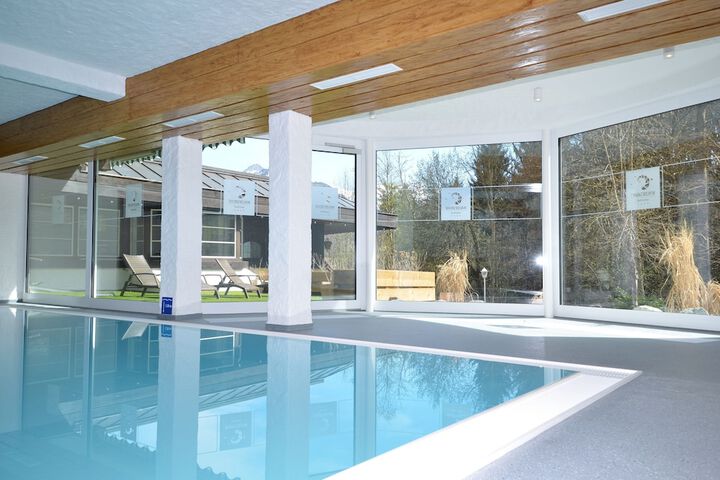 Pool 53 of 96