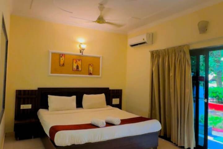 Room 12 of 61