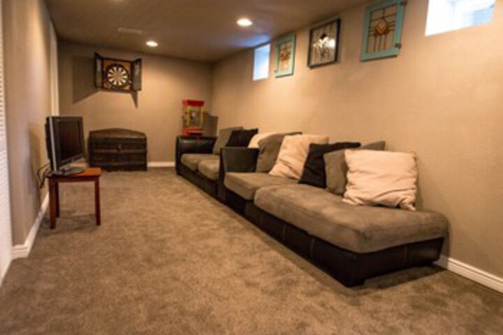 Room 15 of 16