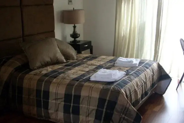 Room 5 of 14