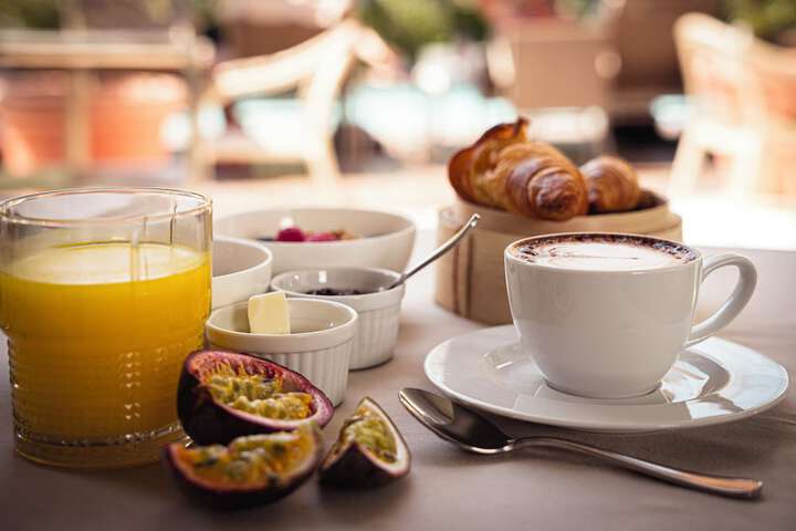 Breakfast/Coffee Service 93 of 131