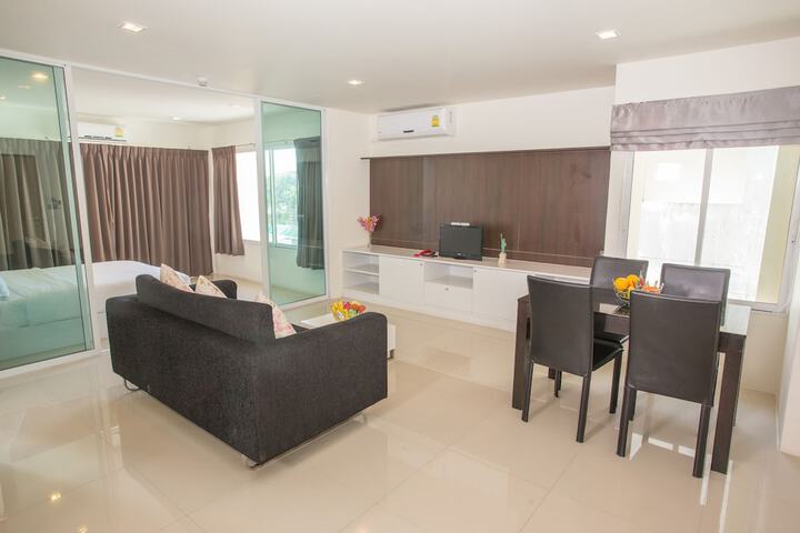 Room 46 of 83