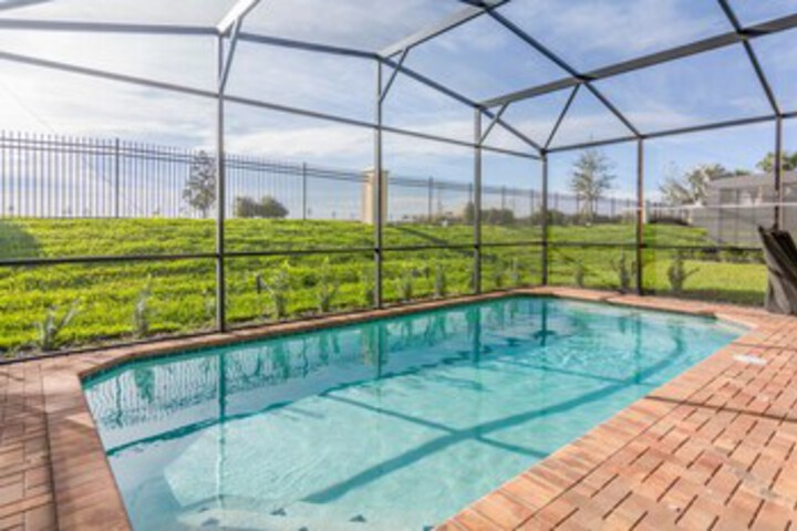 Pool 36 of 56
