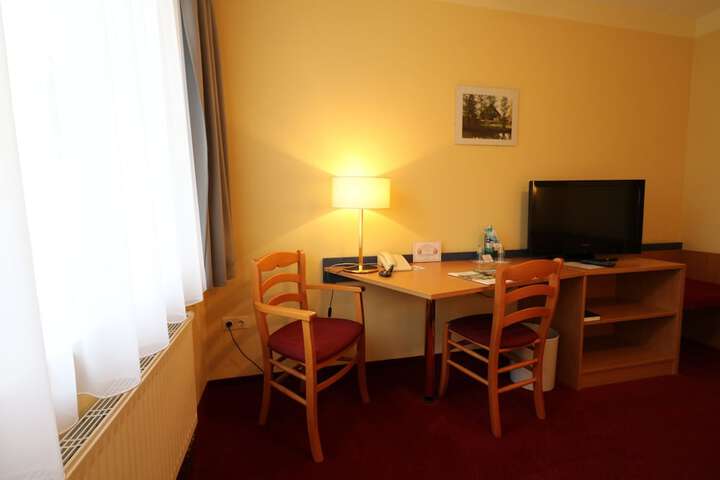 Room 15 of 71