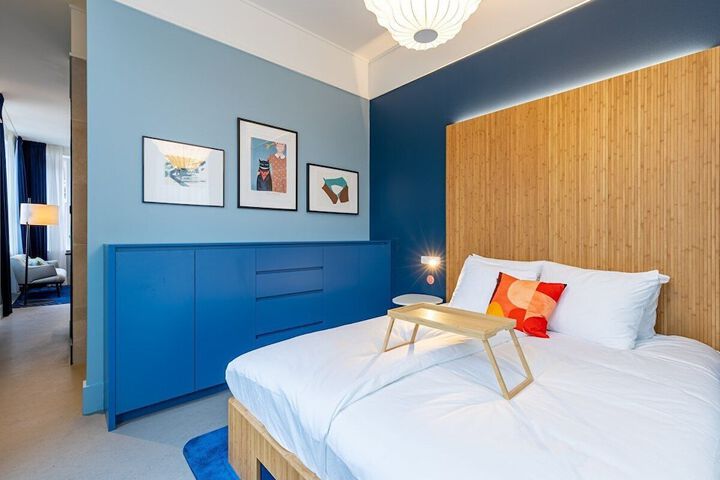 Room 35 of 65