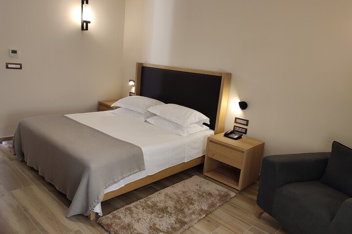 Room 13 of 55