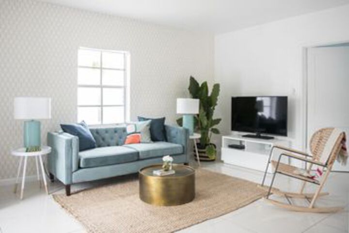Exterior of Chic 1BR in Miami River Inn by Sonder