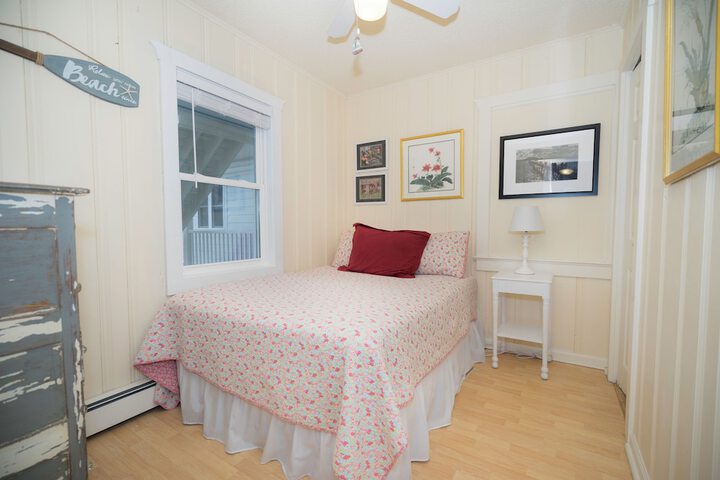 Room 81 of 179