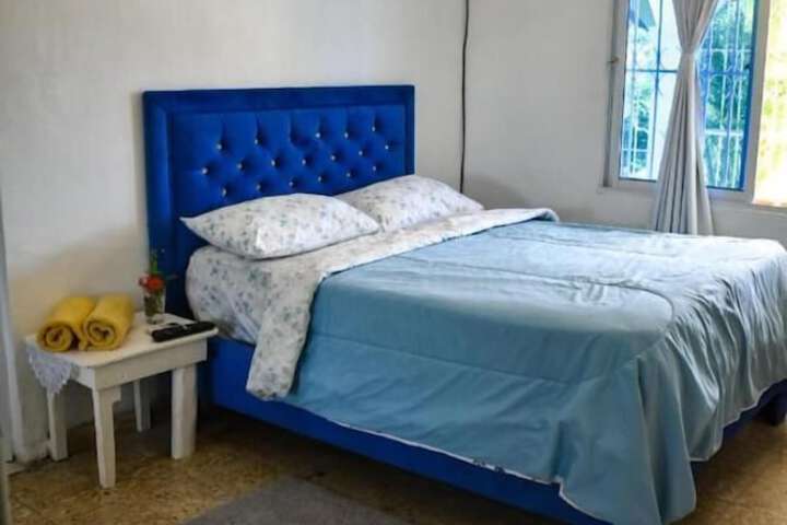 Room 2 of 25
