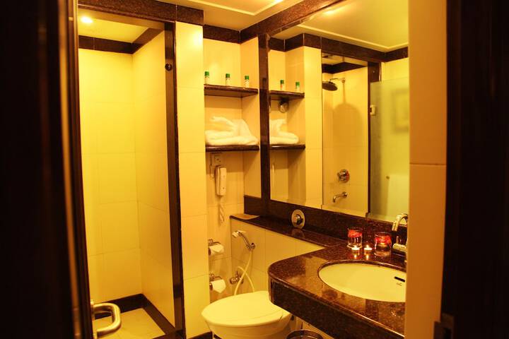 Room 56 of 101