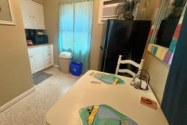 Room 30 of 50
