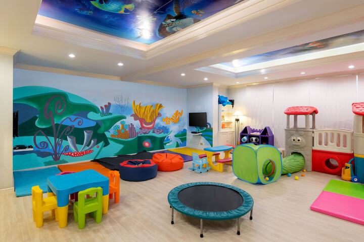 Childrens Activities 146 of 257