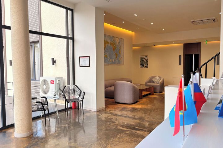 Hotel Interior 10 of 30