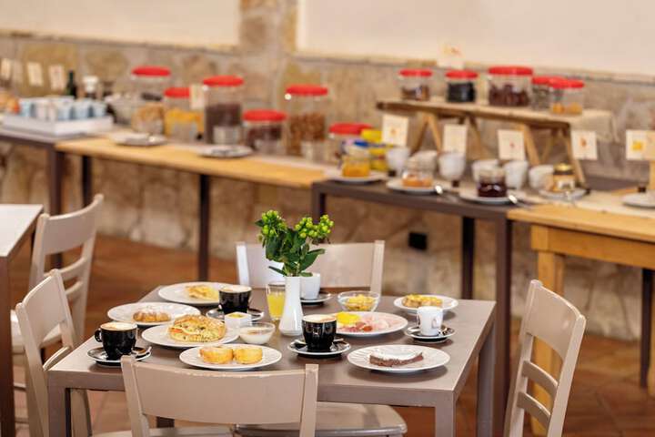 Breakfast/Coffee Service 58 of 70