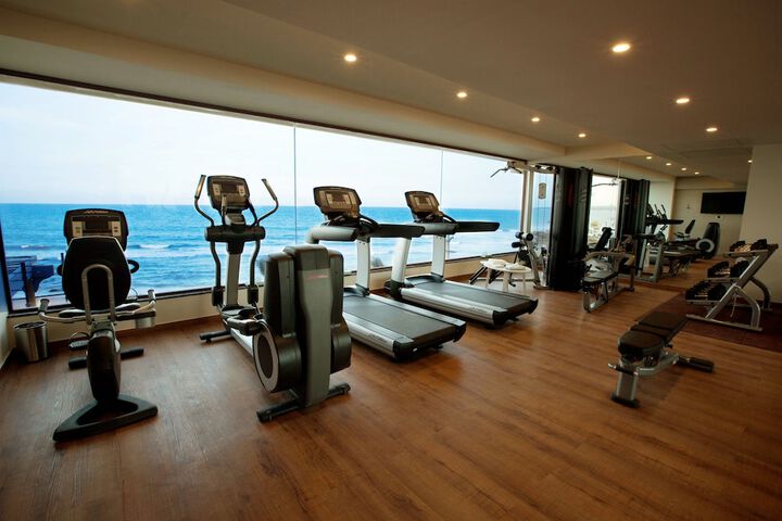 Hotel with Gym