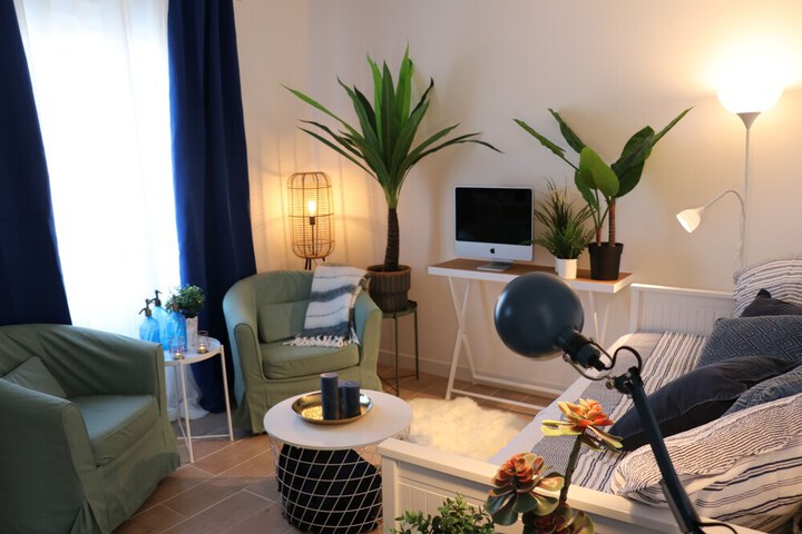 Room 14 of 28