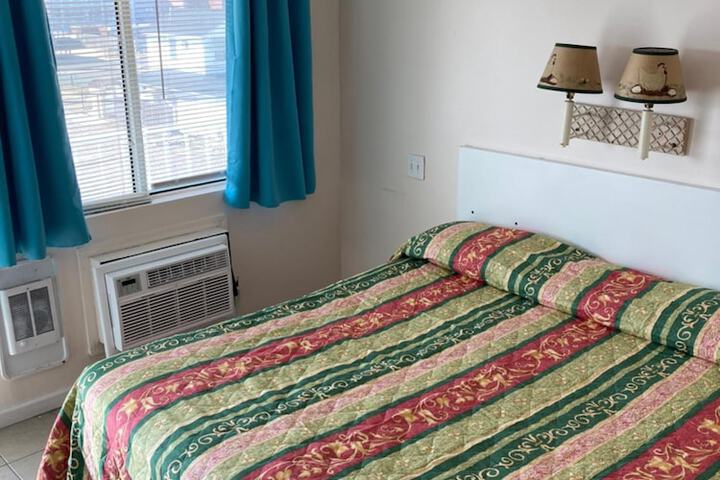 Room 14 of 53