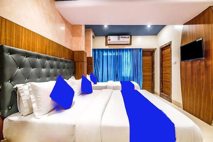 Room 4 of 24