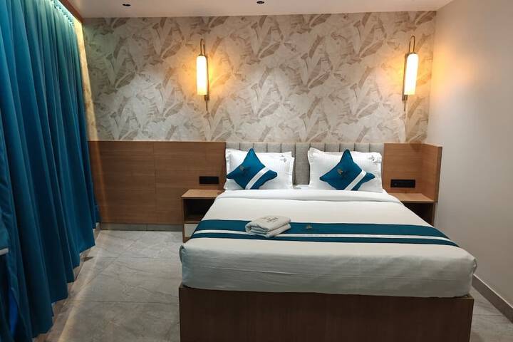 Room 14 of 21